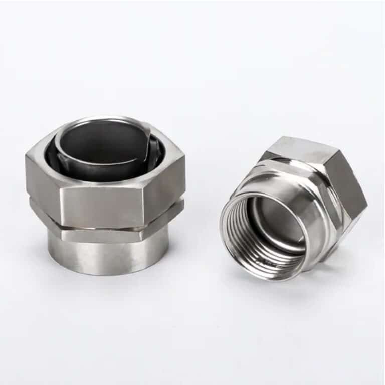 Connettore in acciaio inox DPN, filettatura femmina per guaine
